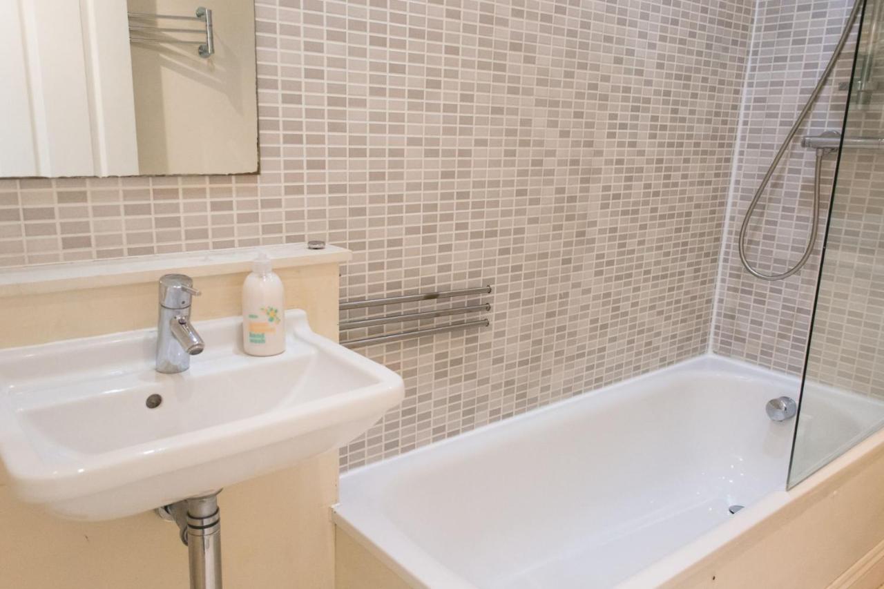 Host & Stay - York Terrace Apartments NWI Zewnętrze zdjęcie